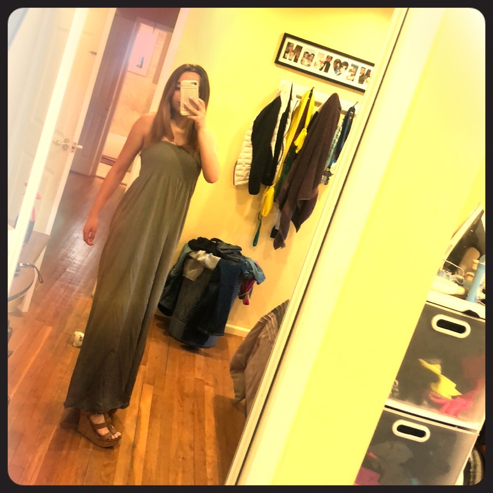 Hombre Maxi Dress